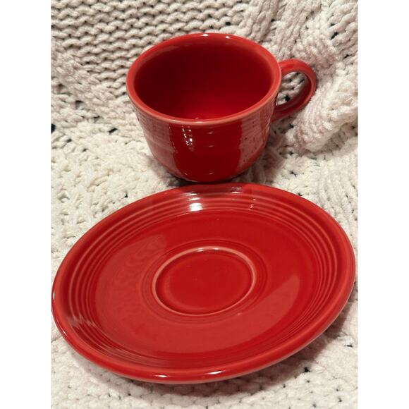 Fiesta Scarlet Cup & Saucer set by Homer Laughlin Red Retro Stoneware Ceramic - Picture 5 of 8